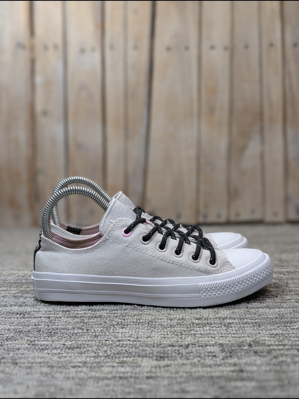 Converse Chuck Taylor All Star II Ox in Gray/Pink - Size 7